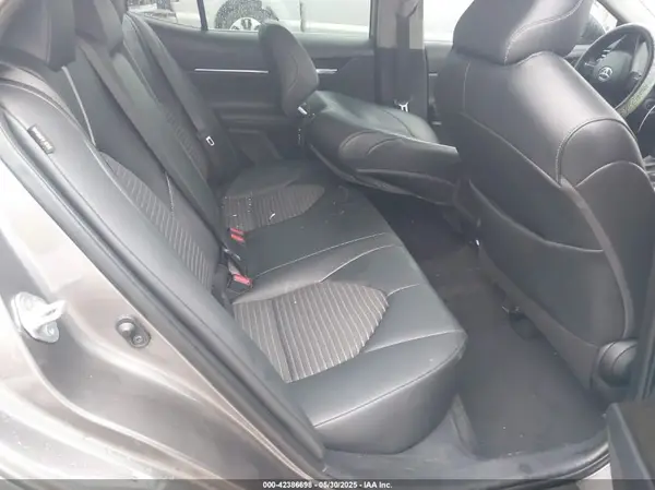 4T1G11AKXMU452078 2021 TOYOTA CAMRY - Image 8