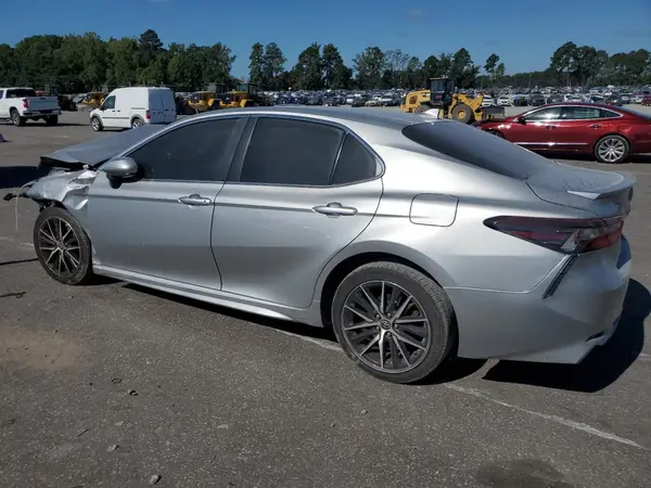 4T1G11AKXMU453702 2021 TOYOTA CAMRY - Image 2