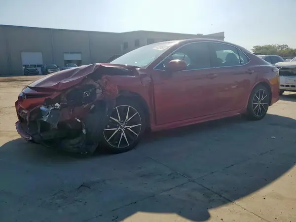 4T1G11AKXMU465526 2021 TOYOTA CAMRY - Image 1