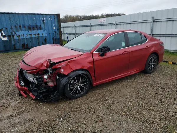 4T1G11AKXMU474565 2021 TOYOTA CAMRY - Image 1