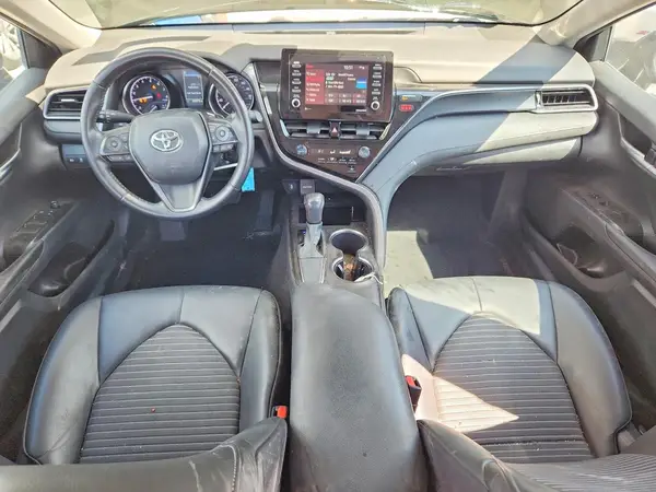 4T1G11AKXMU488255 2021 TOYOTA CAMRY - Image 8