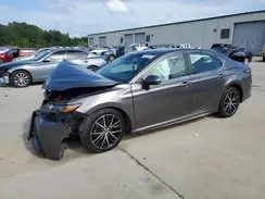 4T1G11AKXMU490944 2021 TOYOTA CAMRY