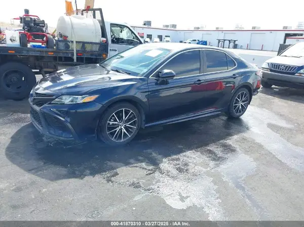 4T1G11AKXMU491351 2021 TOYOTA CAMRY - Image 2