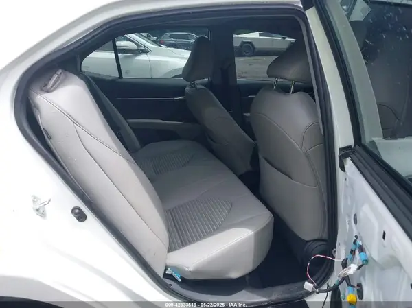 4T1G11AKXMU497165 2021 TOYOTA CAMRY - Image 8