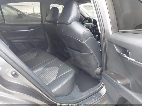 4T1G11AKXMU514823 2021 TOYOTA CAMRY - Image 8