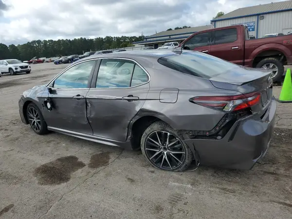 4T1G11AKXMU521058 2021 TOYOTA CAMRY - Image 2