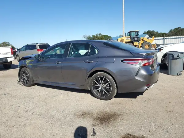 4T1G11AKXMU521464 2021 TOYOTA CAMRY - Image 2