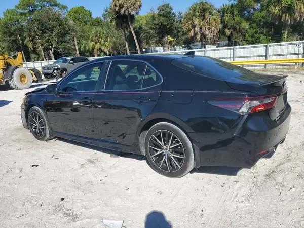 4T1G11AKXMU529502 2021 TOYOTA CAMRY - Image 2