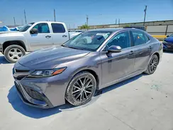 4T1G11AKXMU556988 2021 TOYOTA CAMRY