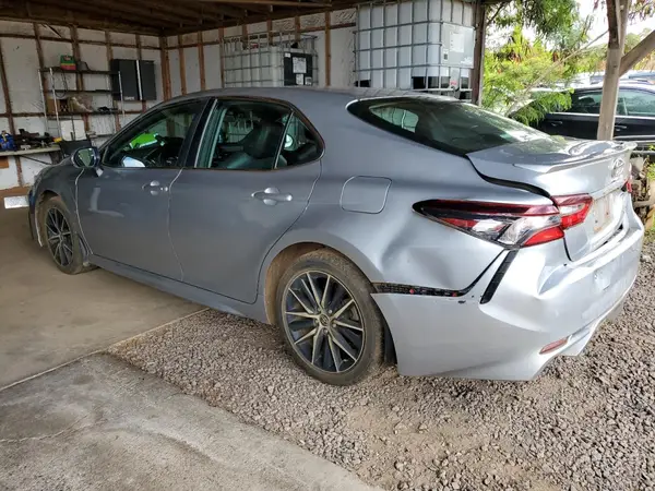 4T1G11AKXMU557185 2021 TOYOTA CAMRY - Image 2