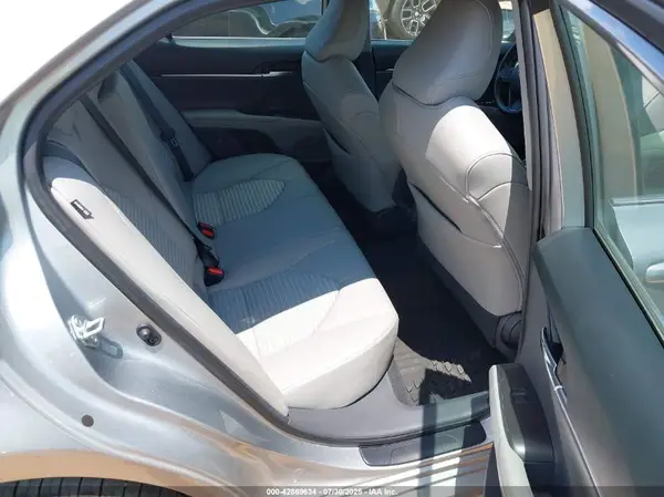 4T1G11AKXMU559468 2021 TOYOTA CAMRY - Image 8
