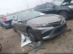 4T1G11AKXMU562225 2021 TOYOTA CAMRY