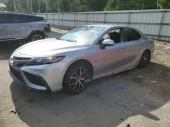 4T1G11AKXMU562385 2021 TOYOTA CAMRY