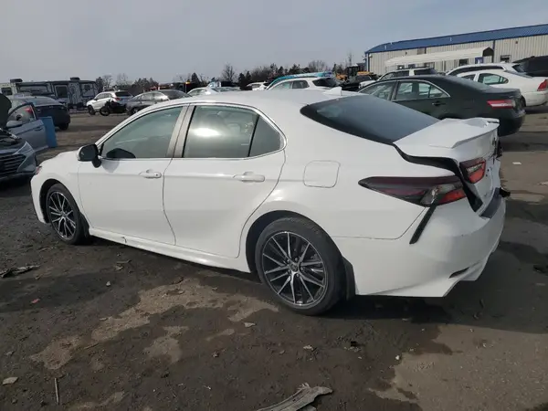 4T1G11AKXMU572012 2021 TOYOTA CAMRY - Image 2