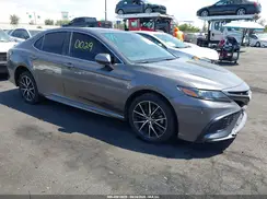 4T1G11AKXMU575962 2021 TOYOTA CAMRY