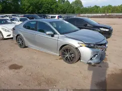 4T1G11AKXMU581972 2021 TOYOTA CAMRY