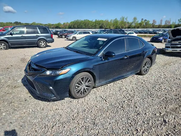 4T1G11AKXMU586721 2021 TOYOTA CAMRY - Image 1