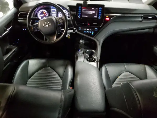 4T1G11AKXMU589800 2021 TOYOTA CAMRY - Image 8