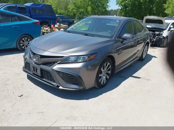 4T1G11AKXMU589859 2021 TOYOTA CAMRY - Image 2
