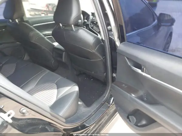 4T1G11AKXMU593488 2021 TOYOTA CAMRY - Image 8