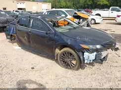 4T1G11AKXMU596391 2021 TOYOTA CAMRY