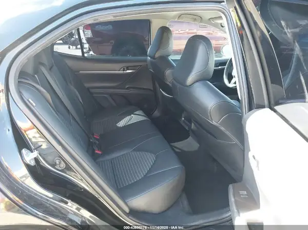 4T1G11AKXMU599100 2021 TOYOTA CAMRY - Image 8