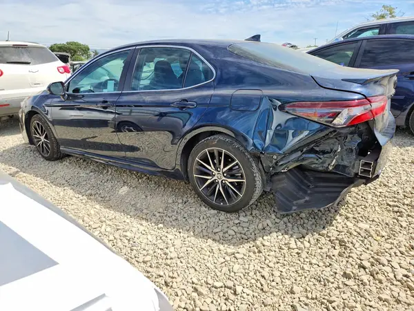 4T1G11AKXMU602173 2021 TOYOTA CAMRY - Image 2