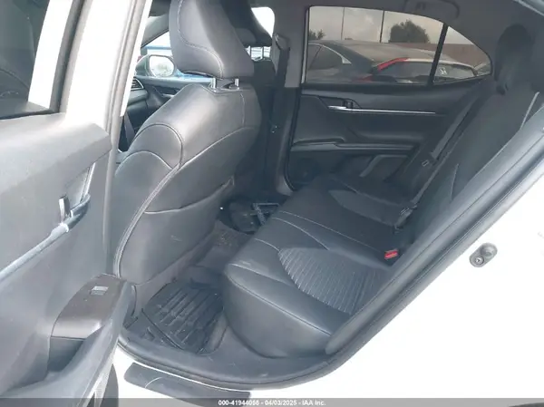 4T1G11AKXMU609124 2021 TOYOTA CAMRY - Image 8