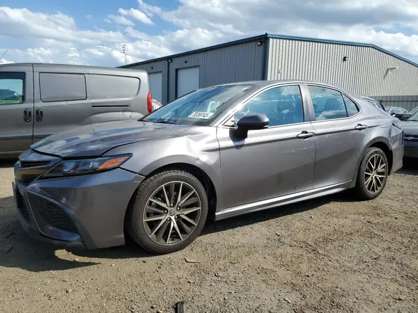 4T1G11AKXMU609611 2021 TOYOTA CAMRY - Image 1