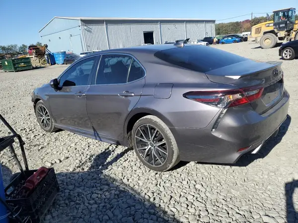 4T1G11AKXMU614792 2021 TOYOTA CAMRY - Image 2