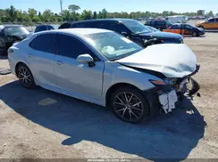 4T1G11AKXNU001945 2022 TOYOTA CAMRY