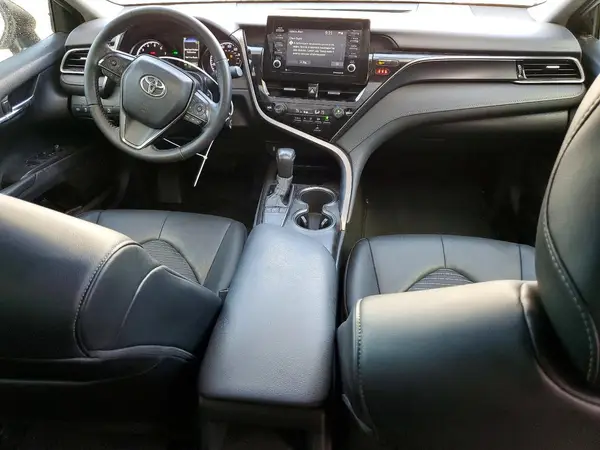 4T1G11AKXNU010998 2022 TOYOTA CAMRY - Image 8