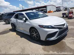 4T1G11AKXNU015599 2022 TOYOTA CAMRY