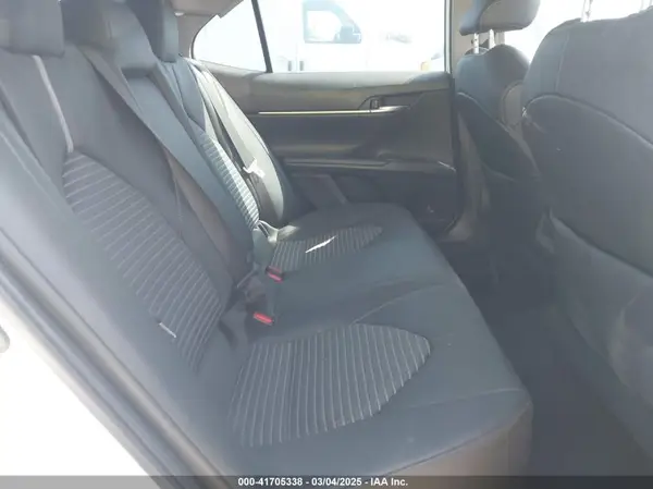 4T1G11AKXNU029941 2022 TOYOTA CAMRY - Image 8