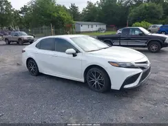 4T1G11AKXNU039160 2022 TOYOTA CAMRY