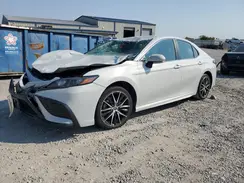 4T1G11AKXNU041751 2022 TOYOTA CAMRY