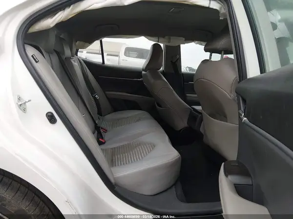 4T1G11AKXNU057545 2022 TOYOTA CAMRY - Image 8