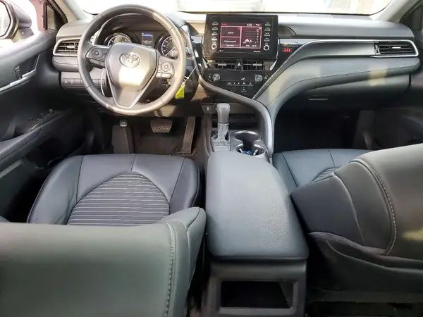 4T1G11AKXNU062180 2022 TOYOTA CAMRY - Image 8