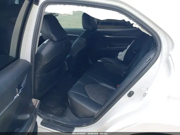 4T1G11AKXNU064592 2022 TOYOTA CAMRY - Image 8