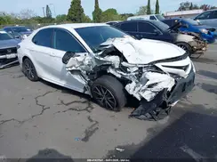 4T1G11AKXNU070473 2022 TOYOTA CAMRY