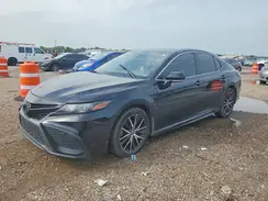 4T1G11AKXNU618651 2022 TOYOTA CAMRY