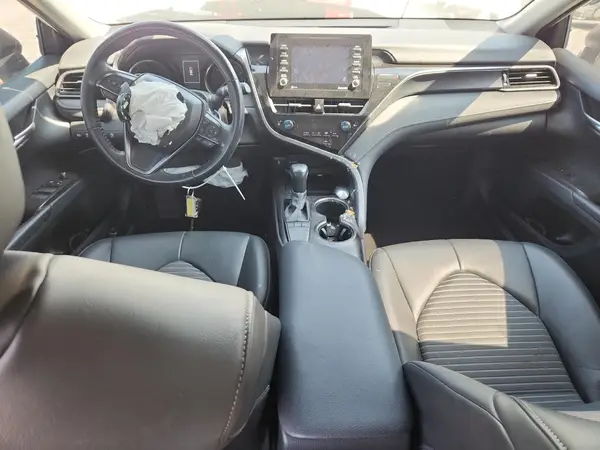 4T1G11AKXNU621310 2022 TOYOTA CAMRY - Image 8