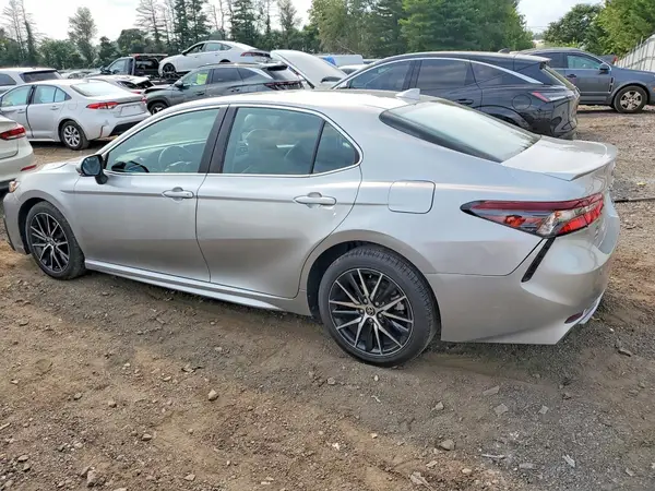 4T1G11AKXNU627723 2022 TOYOTA CAMRY - Image 2
