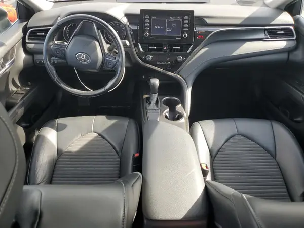 4T1G11AKXNU630654 2022 TOYOTA CAMRY - Image 8