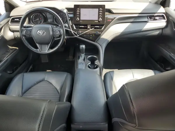 4T1G11AKXNU632422 2022 TOYOTA CAMRY - Image 8