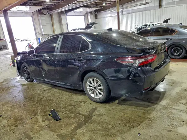 4T1G11AKXNU635286 2022 TOYOTA CAMRY - Image 2