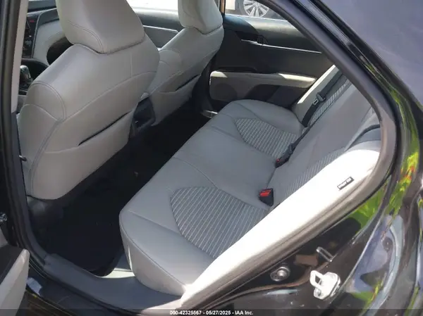 4T1G11AKXNU642139 2022 TOYOTA CAMRY - Image 8