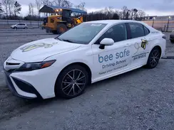 4T1G11AKXNU644392 2022 TOYOTA CAMRY