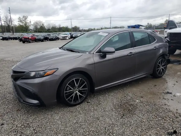 4T1G11AKXNU658700 2022 TOYOTA CAMRY - Image 1