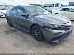 4T1G11AKXNU659247 2022 TOYOTA CAMRY